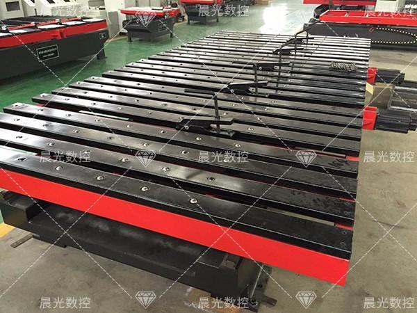 如何讓數(shù)控送料機(jī)防凍？