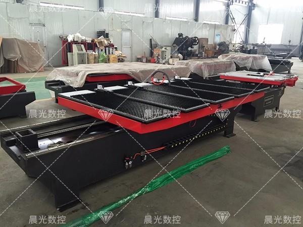 如何正確使用數(shù)控送料機？